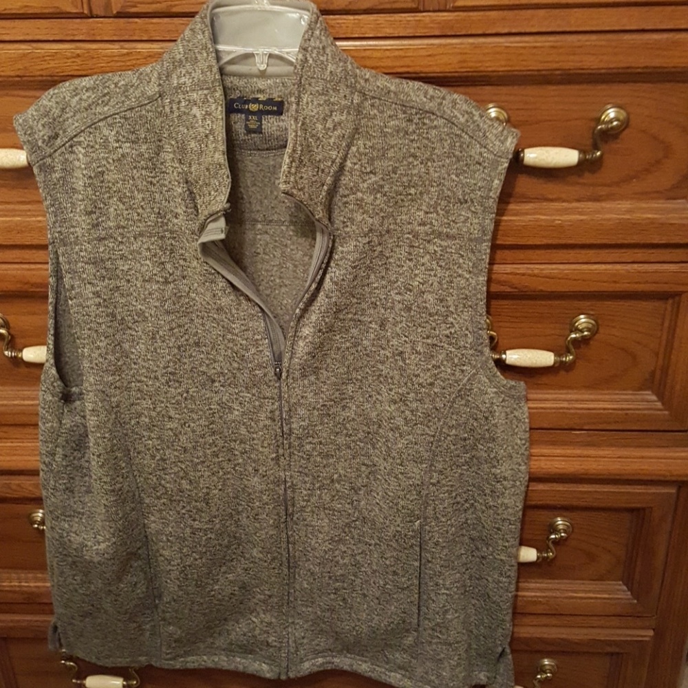 Men sweater sleeveless